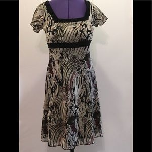 Misses dress animal print with stretch
